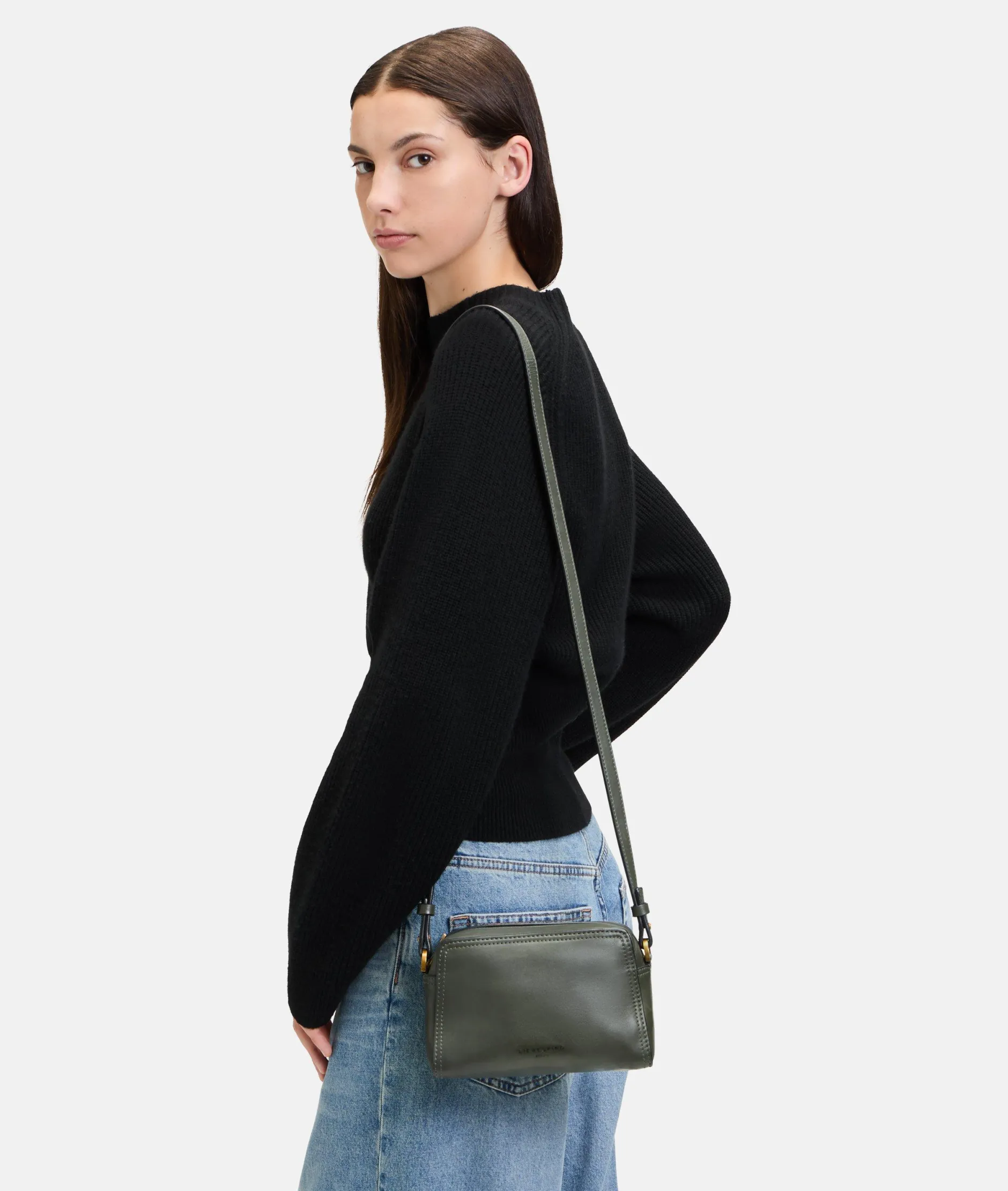 LIEBESKIND BERLIN Chudy Crossbody S
