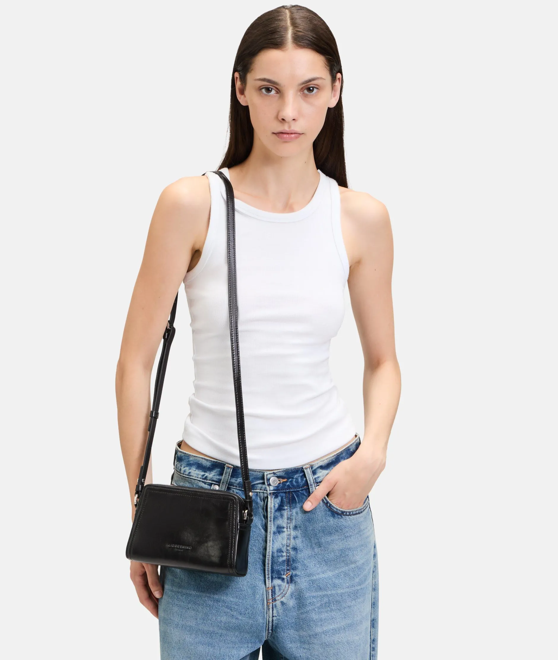 LIEBESKIND BERLIN Chudy Crossbody S
