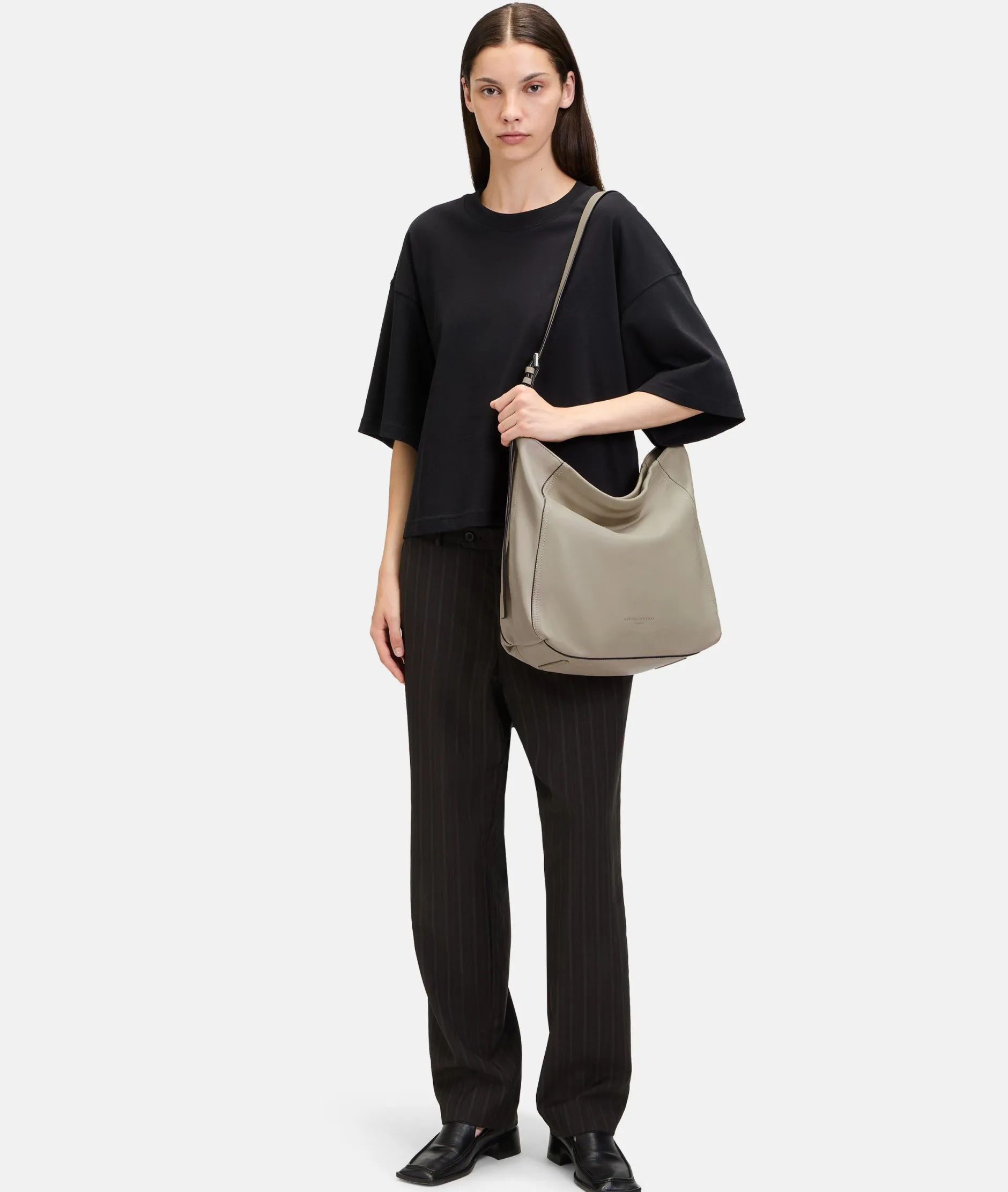 LIEBESKIND BERLIN Chudy Hobo L