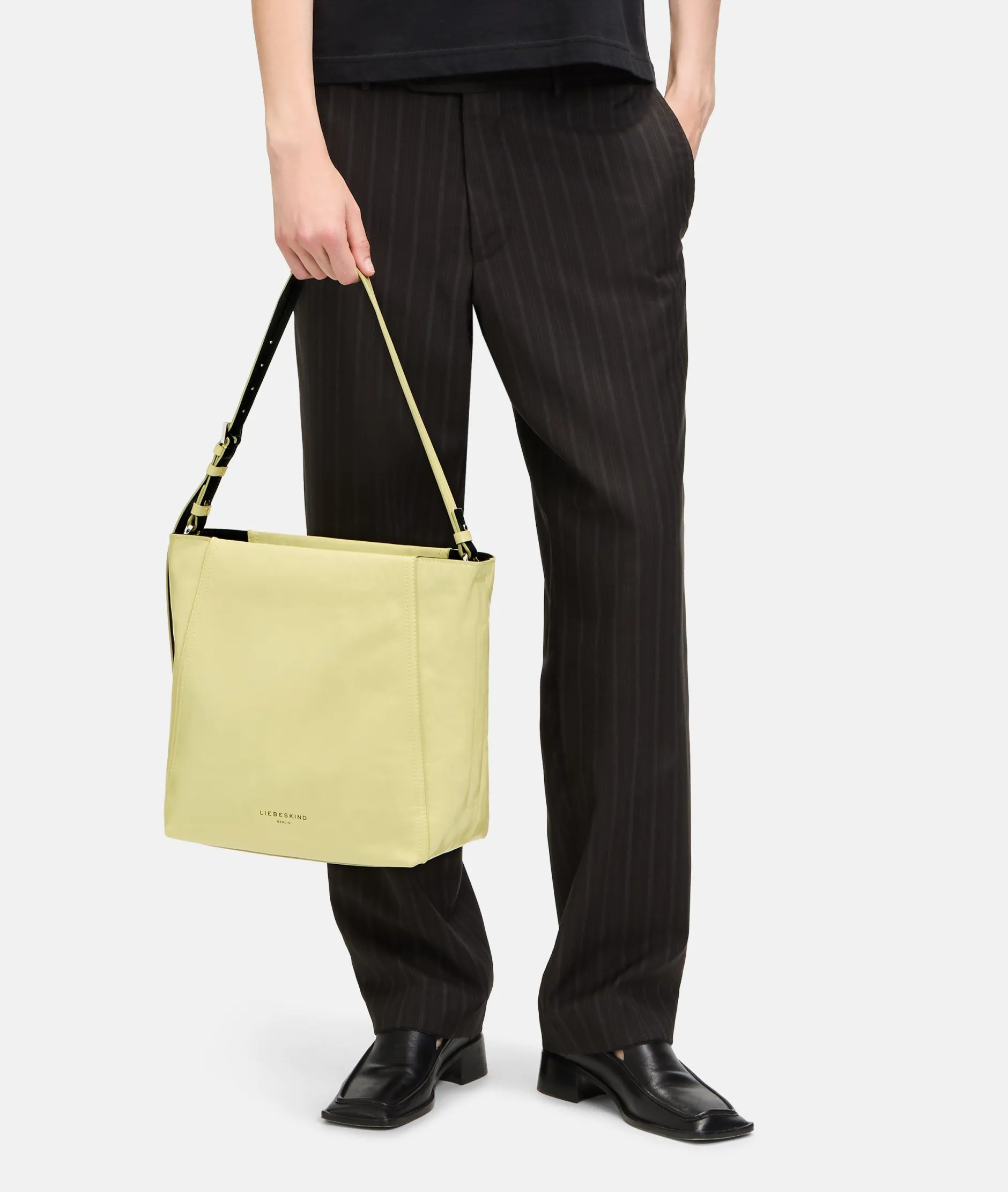 LIEBESKIND BERLIN Chudy Hobo M