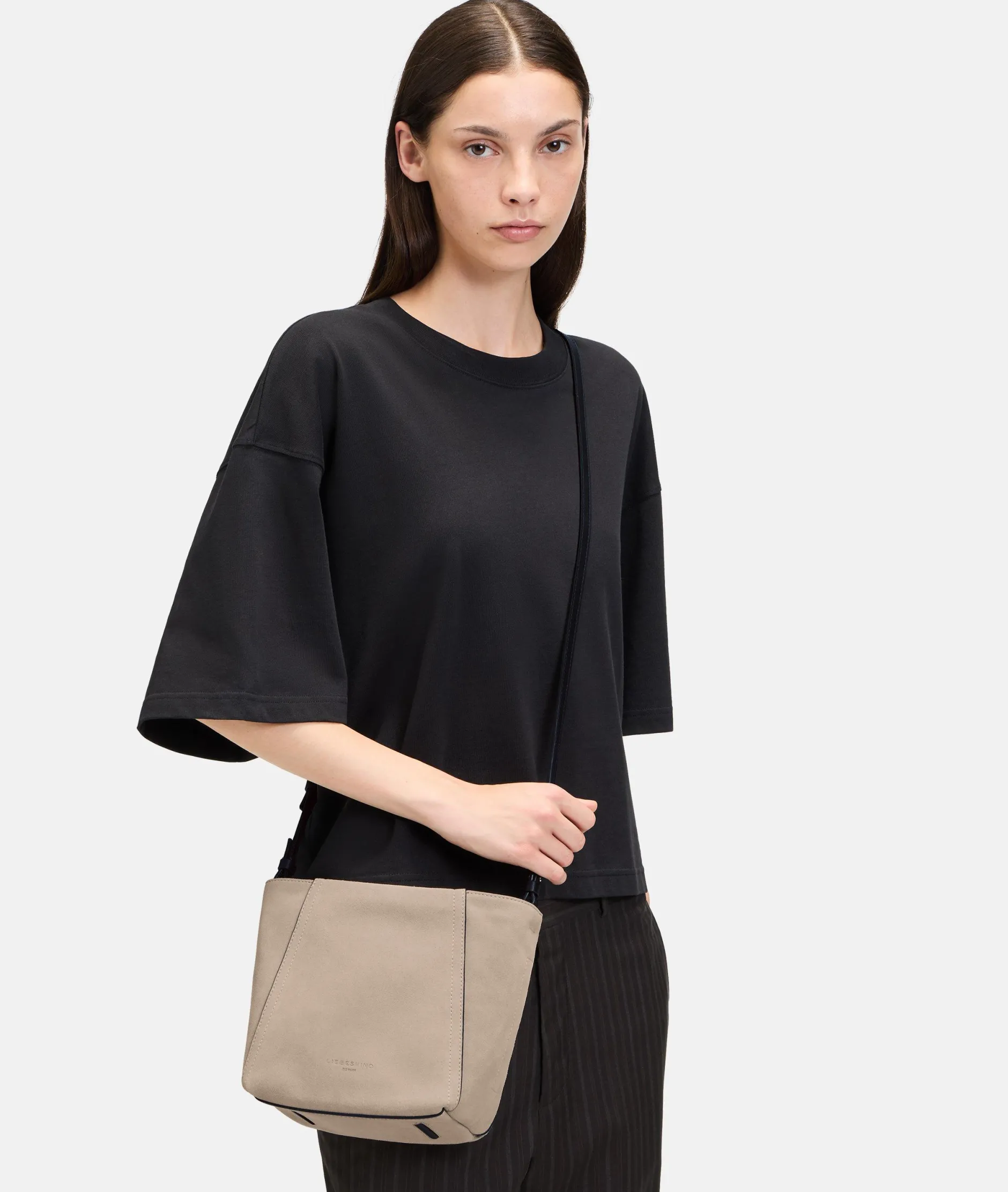 LIEBESKIND BERLIN Chudy Hobo S