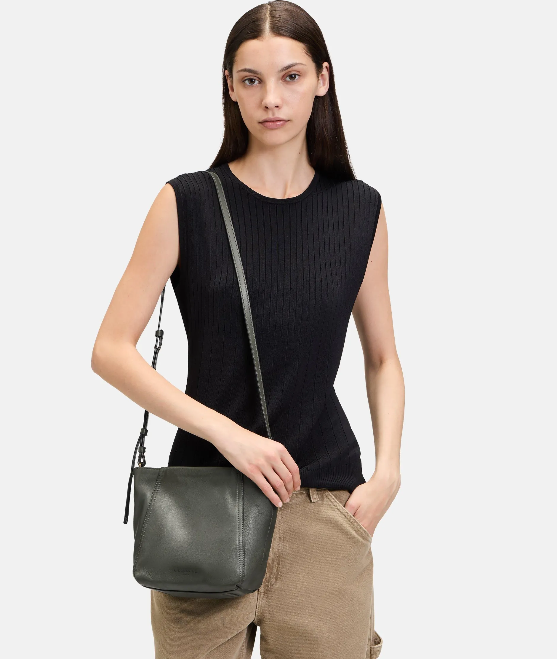 LIEBESKIND BERLIN Chudy Hobo S