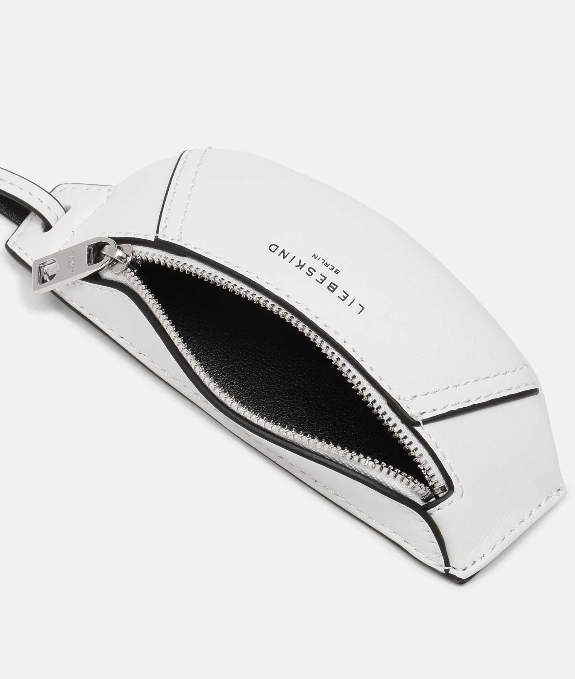 LIEBESKIND BERLIN Chudy Pendant