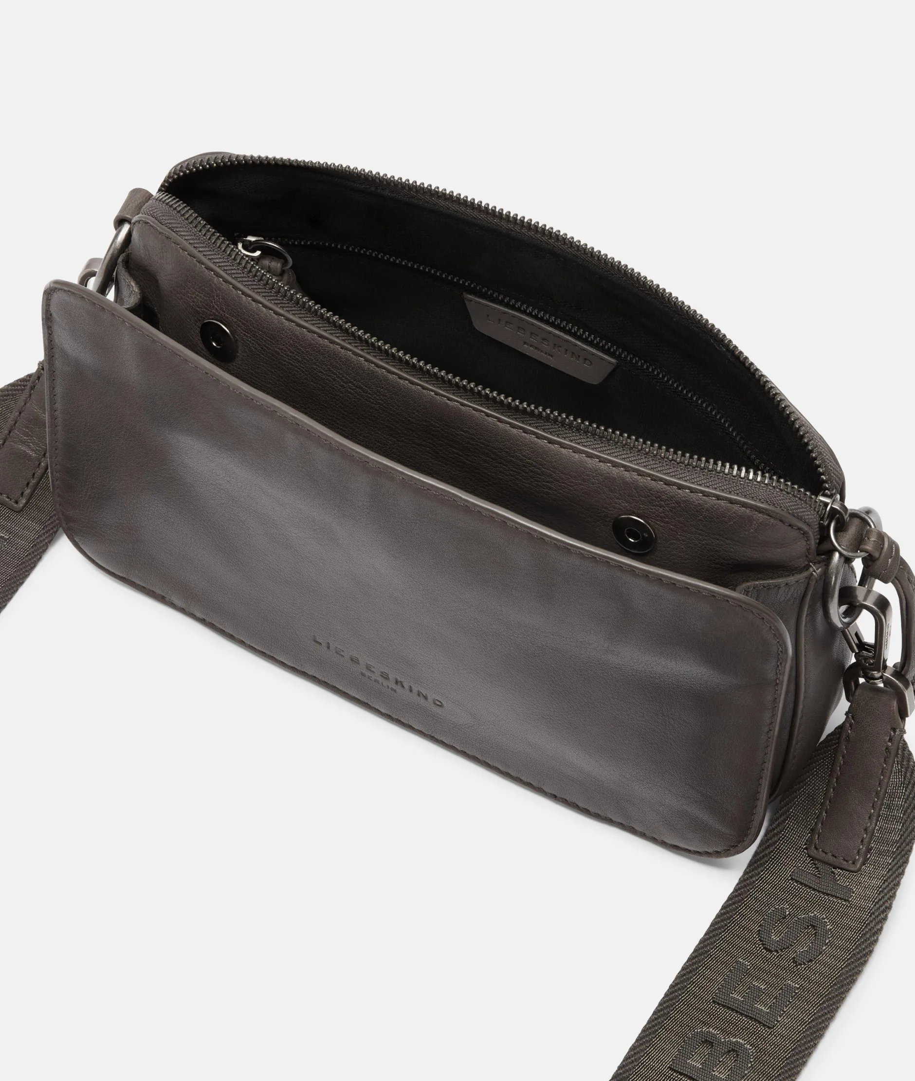 LIEBESKIND BERLIN Clarice Crossbody M