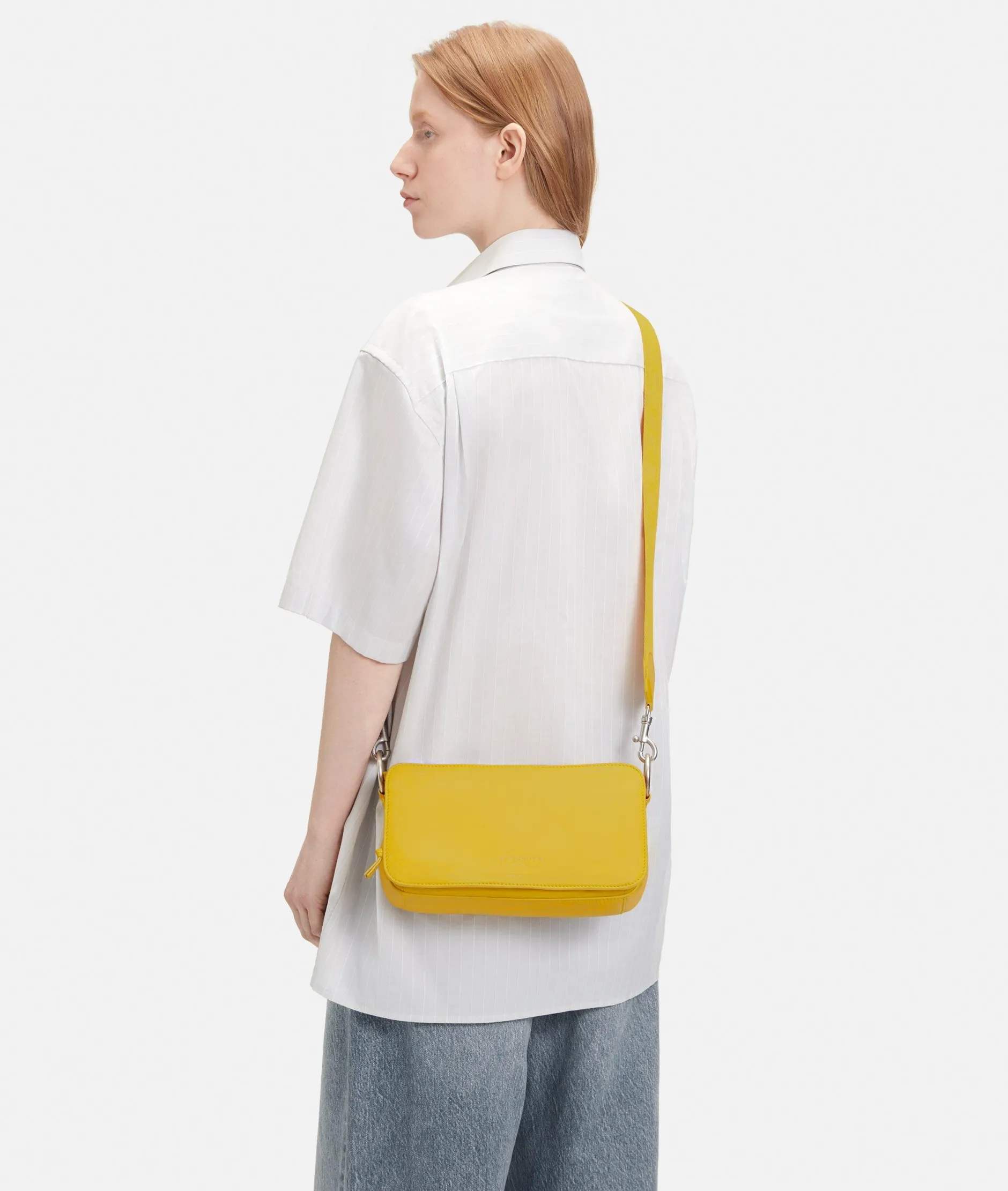 LIEBESKIND BERLIN Clarice Crossbody M