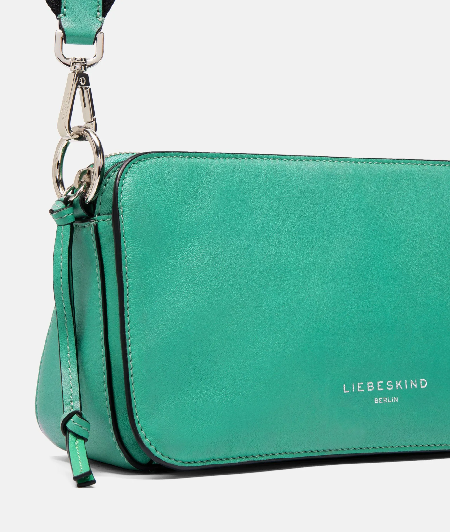 LIEBESKIND BERLIN Clarice Crossbody M