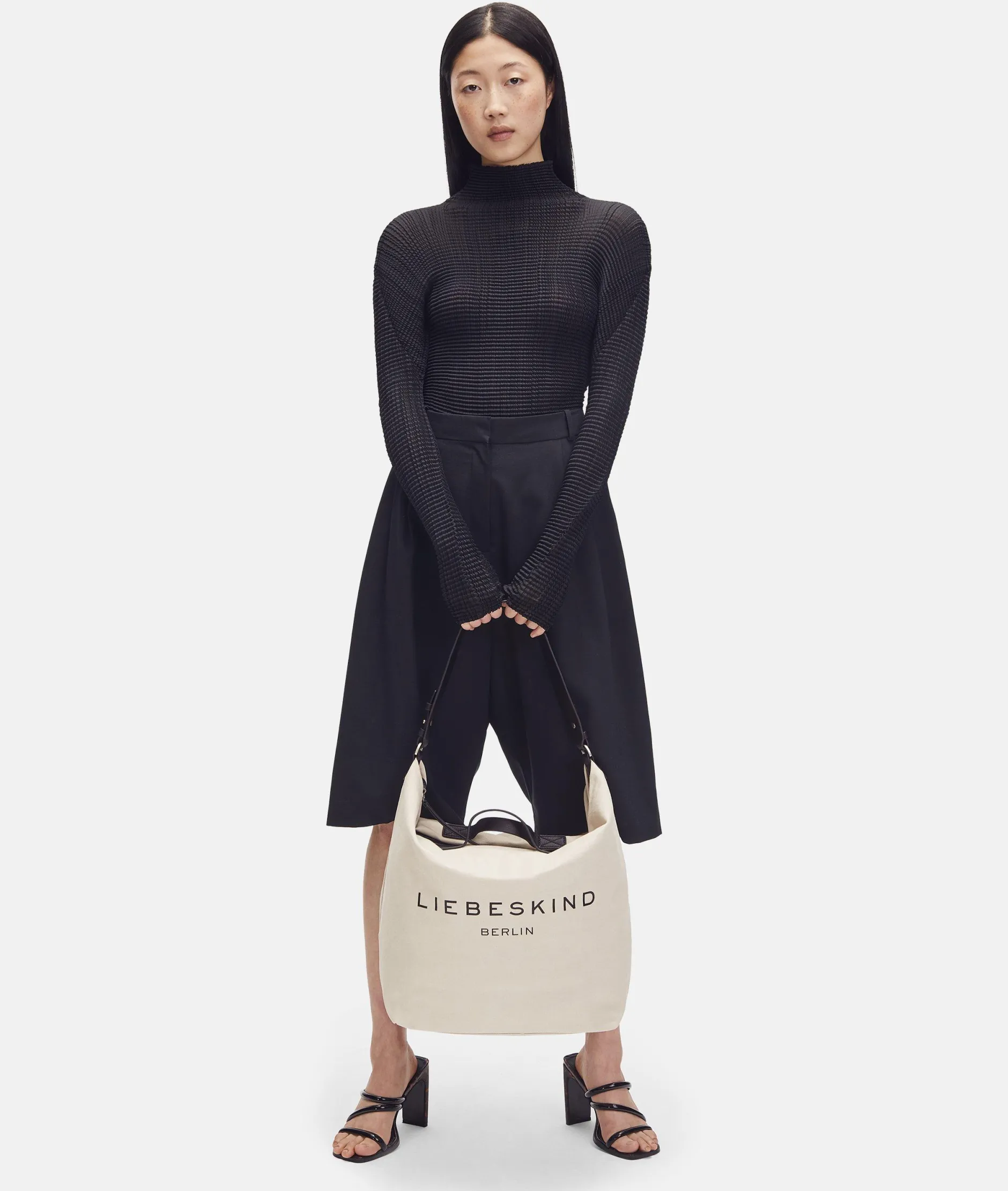 LIEBESKIND BERLIN Clea Hobo L