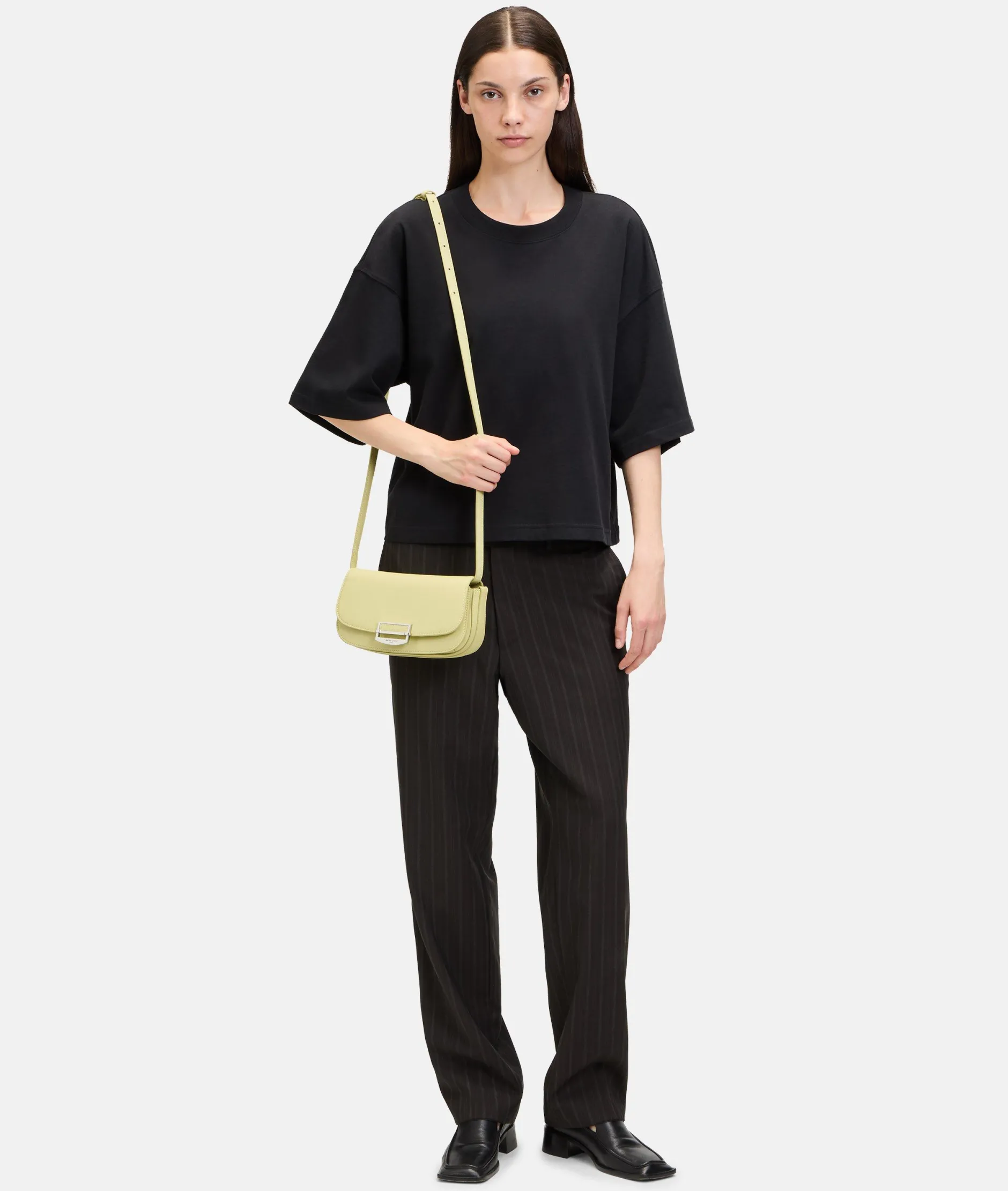 LIEBESKIND BERLIN Ezra Crossbody S