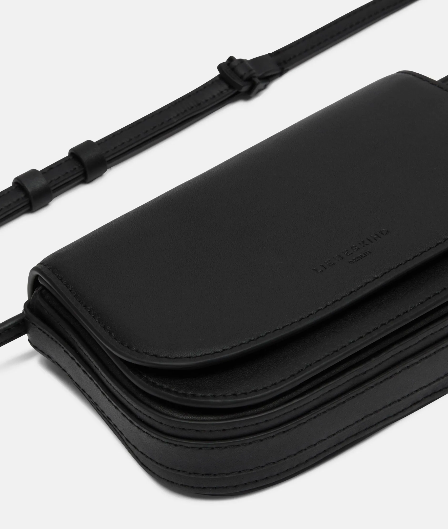 LIEBESKIND BERLIN Ezra Crossbody XS