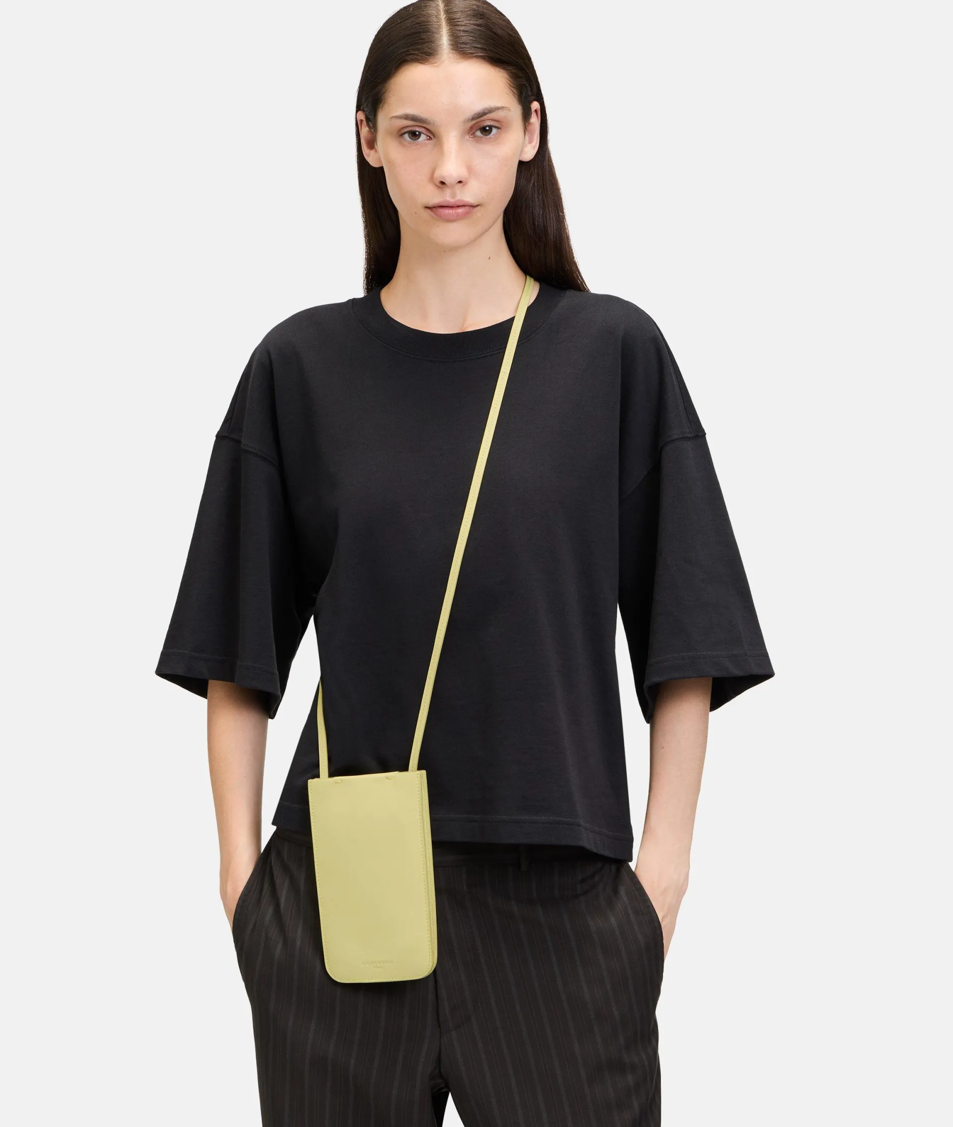 LIEBESKIND BERLIN Ezra Mobile Pouch