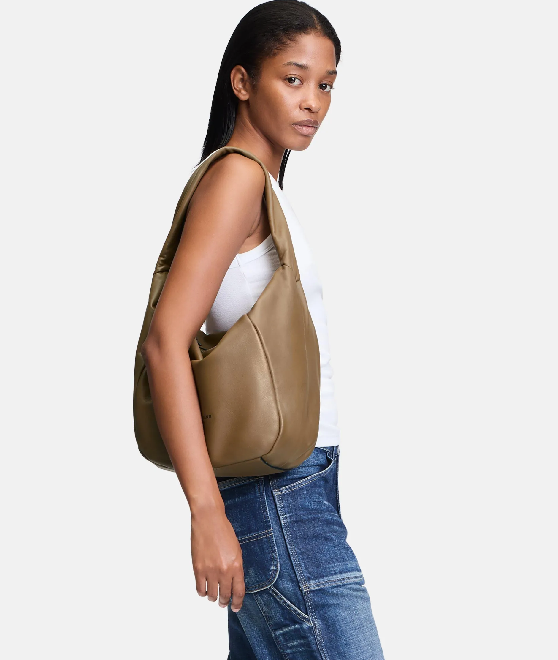 LIEBESKIND BERLIN Farrah Hobo M