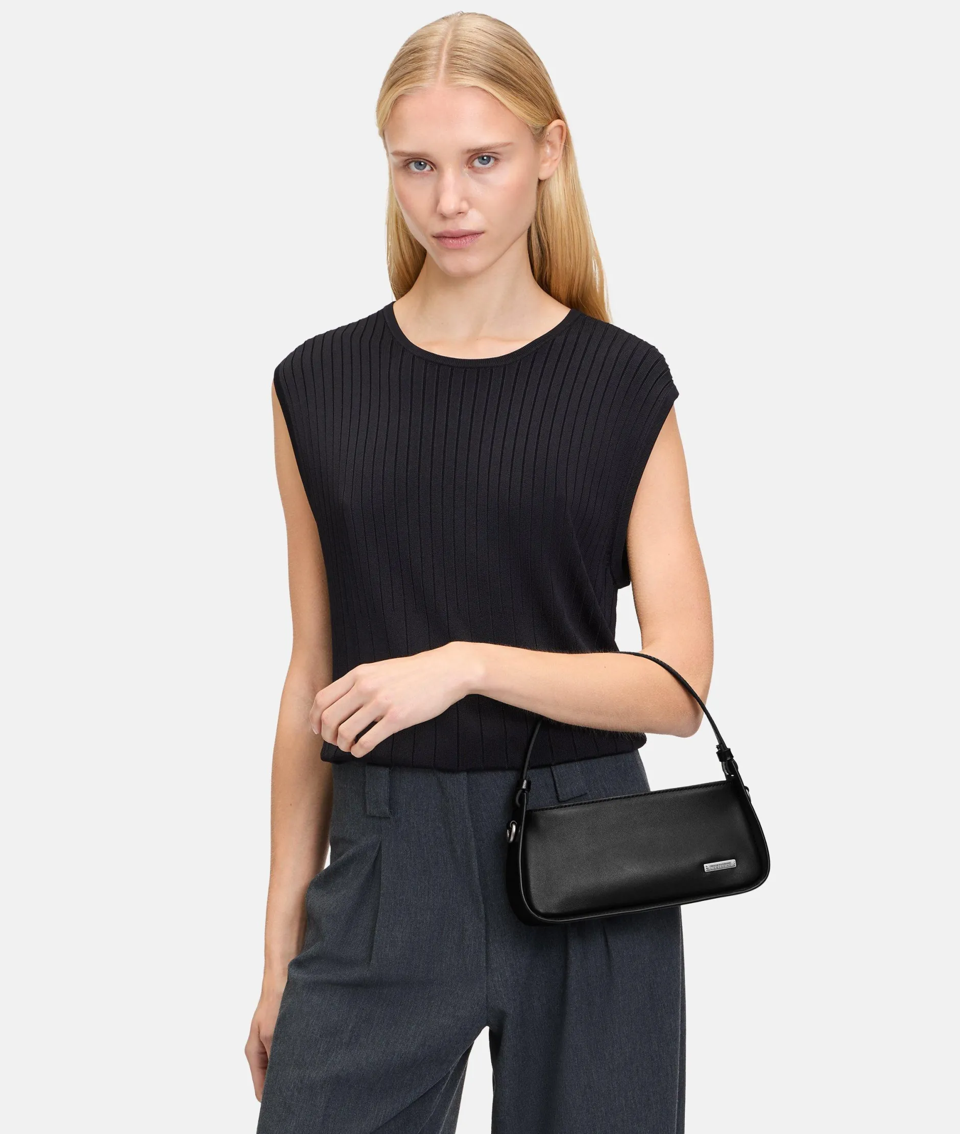LIEBESKIND BERLIN Franzis Crossbody XS