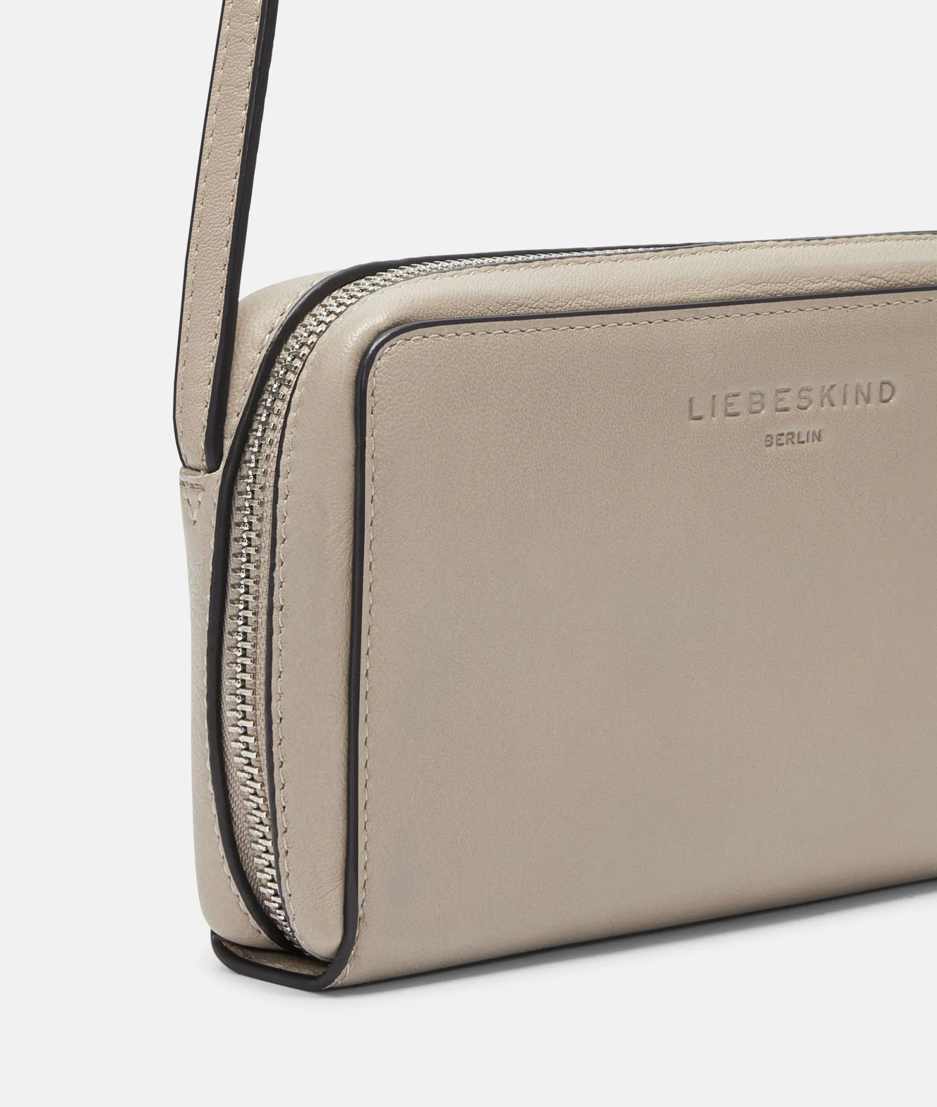 LIEBESKIND BERLIN Hera Crossbody XS