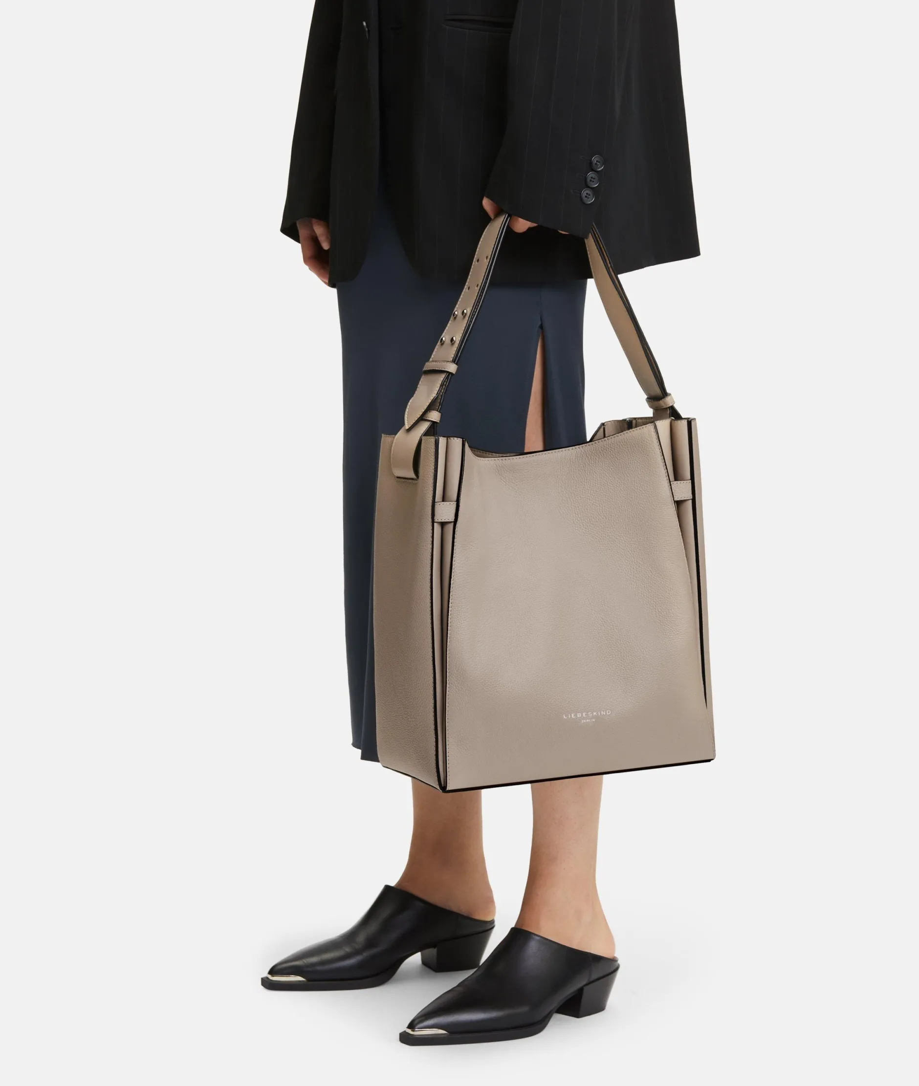 LIEBESKIND BERLIN Hilla Hobo L