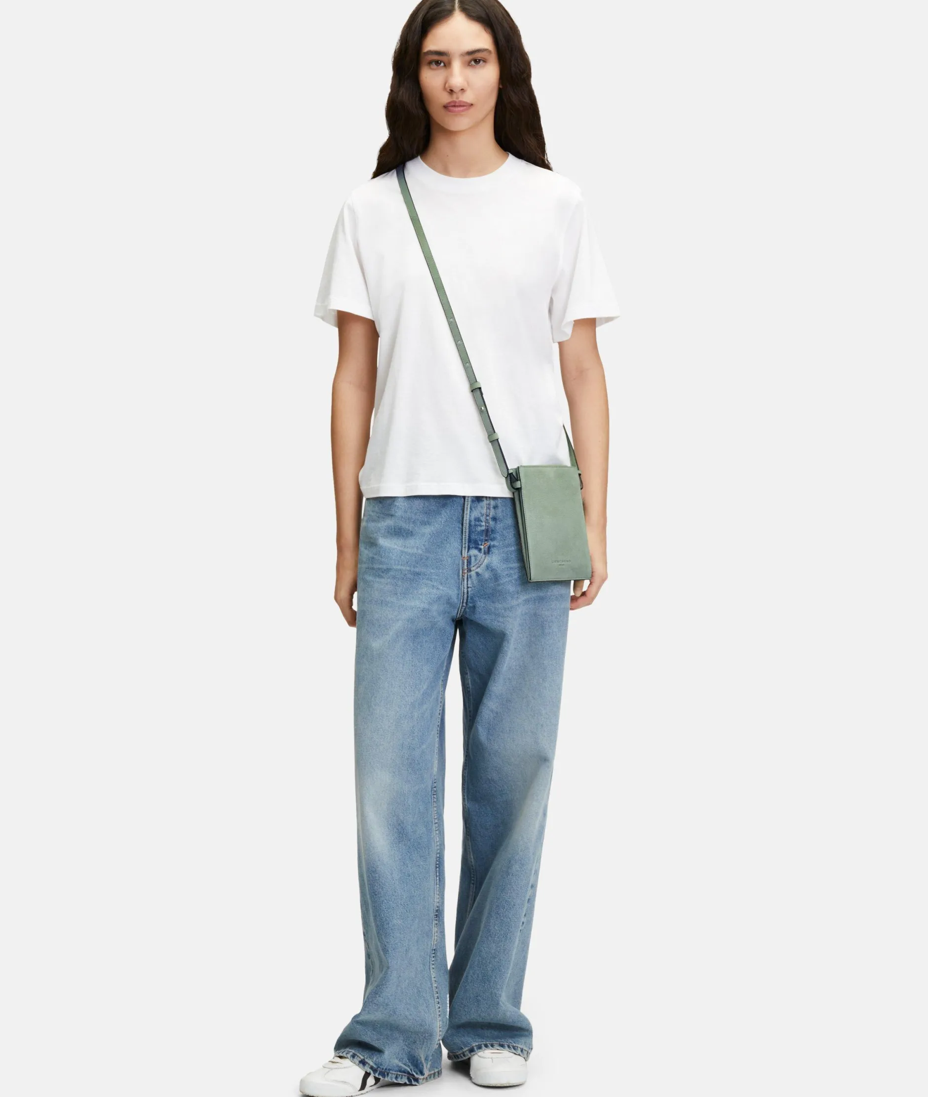 LIEBESKIND BERLIN Hilla Mobile Pouch
