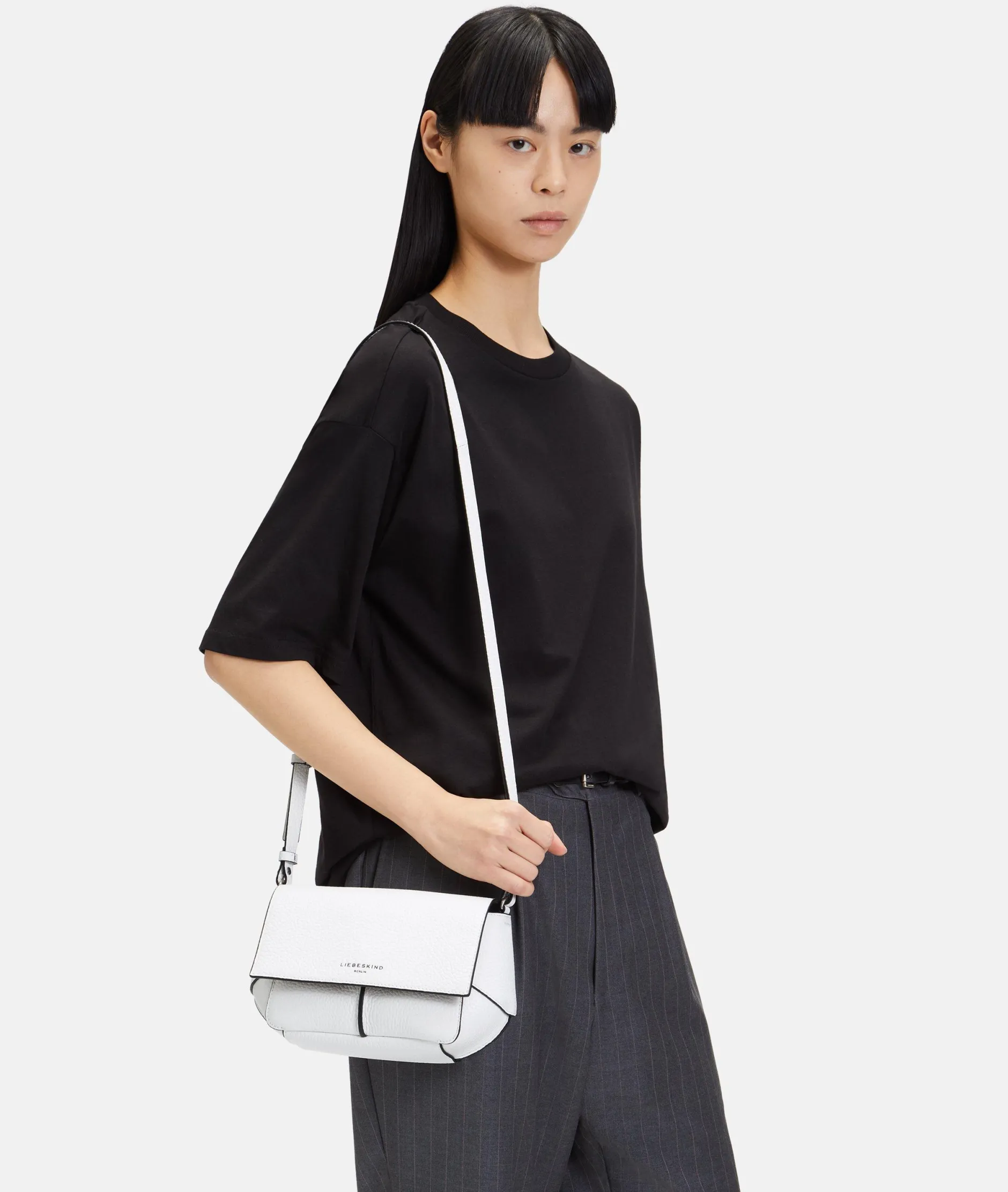 LIEBESKIND BERLIN Lilly Crossbody S