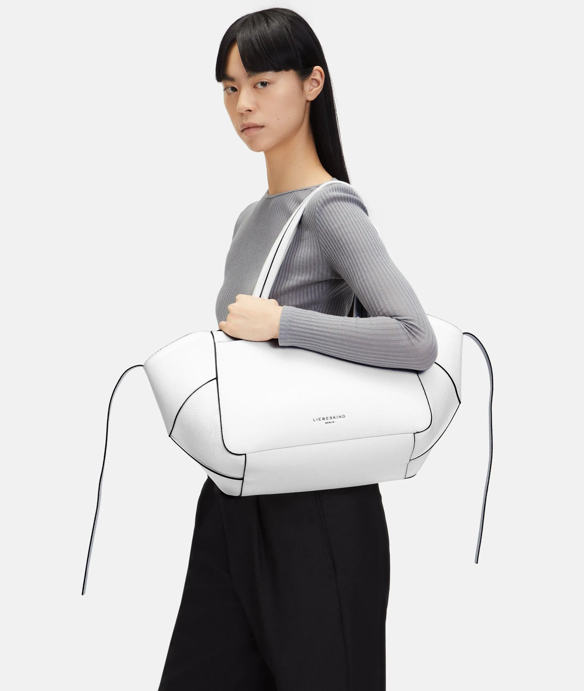 LIEBESKIND BERLIN Lilly Shopper M