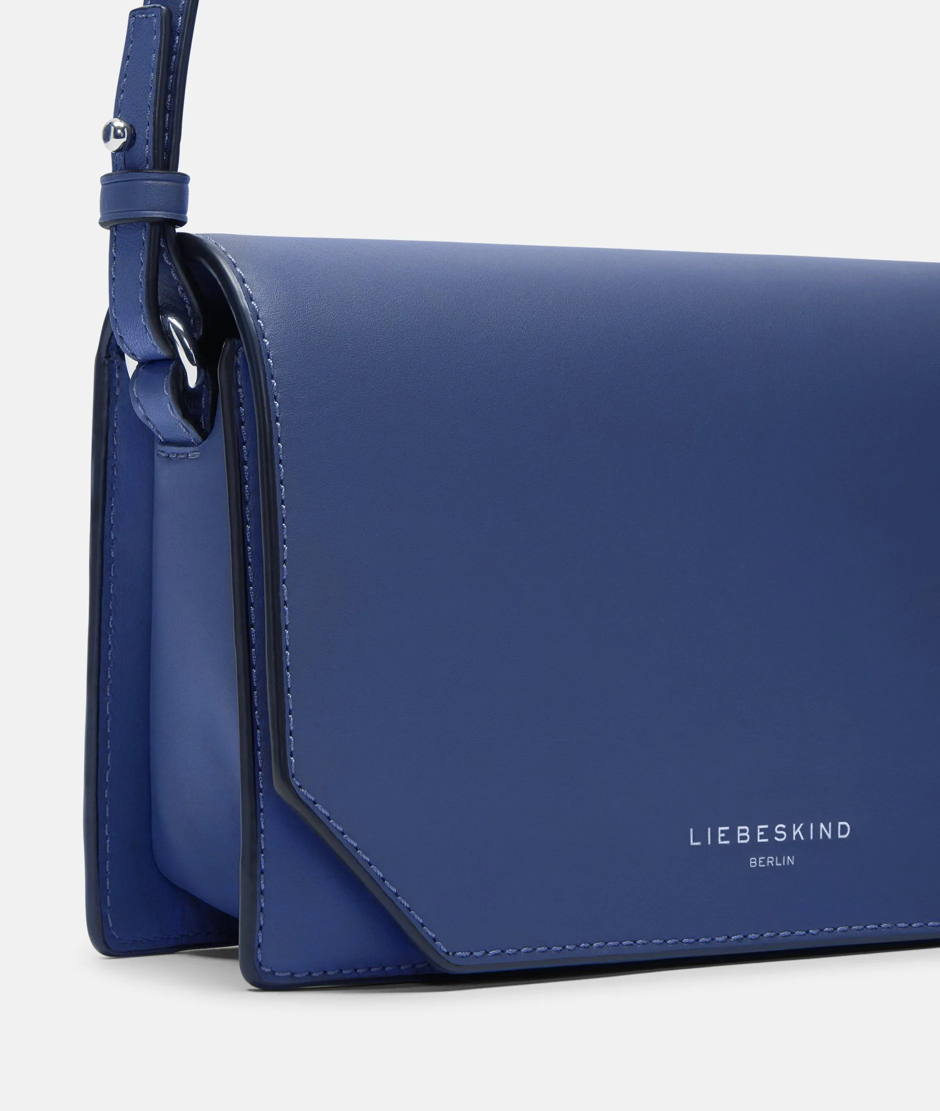 LIEBESKIND BERLIN Lora Crossbody S