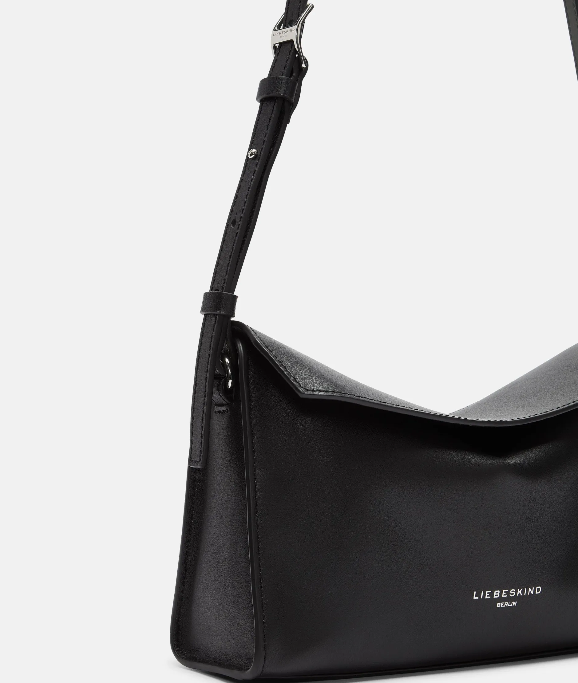 LIEBESKIND BERLIN Lora Crossbody S