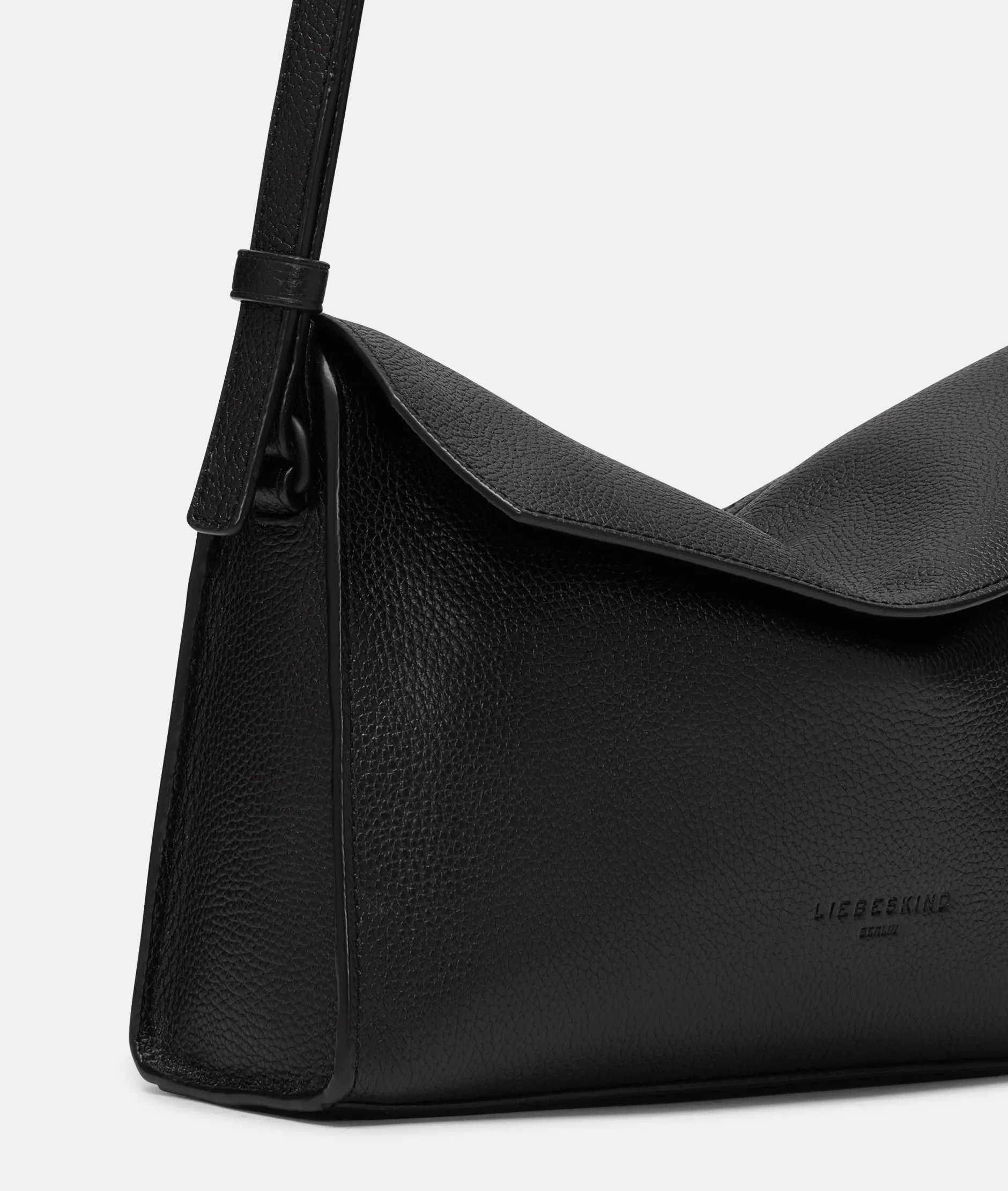 LIEBESKIND BERLIN Lora Crossbody S