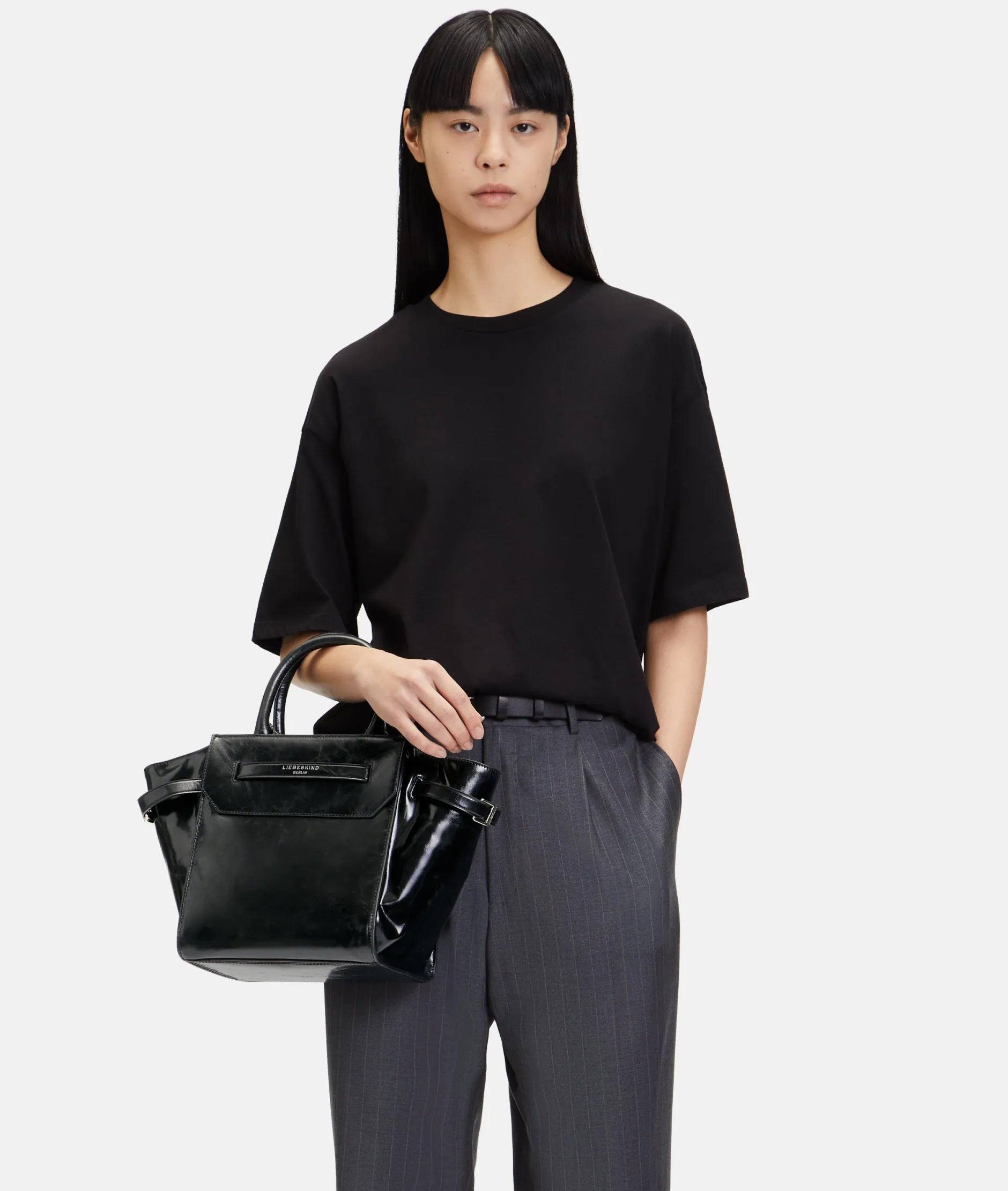 LIEBESKIND BERLIN Lora Satchel M