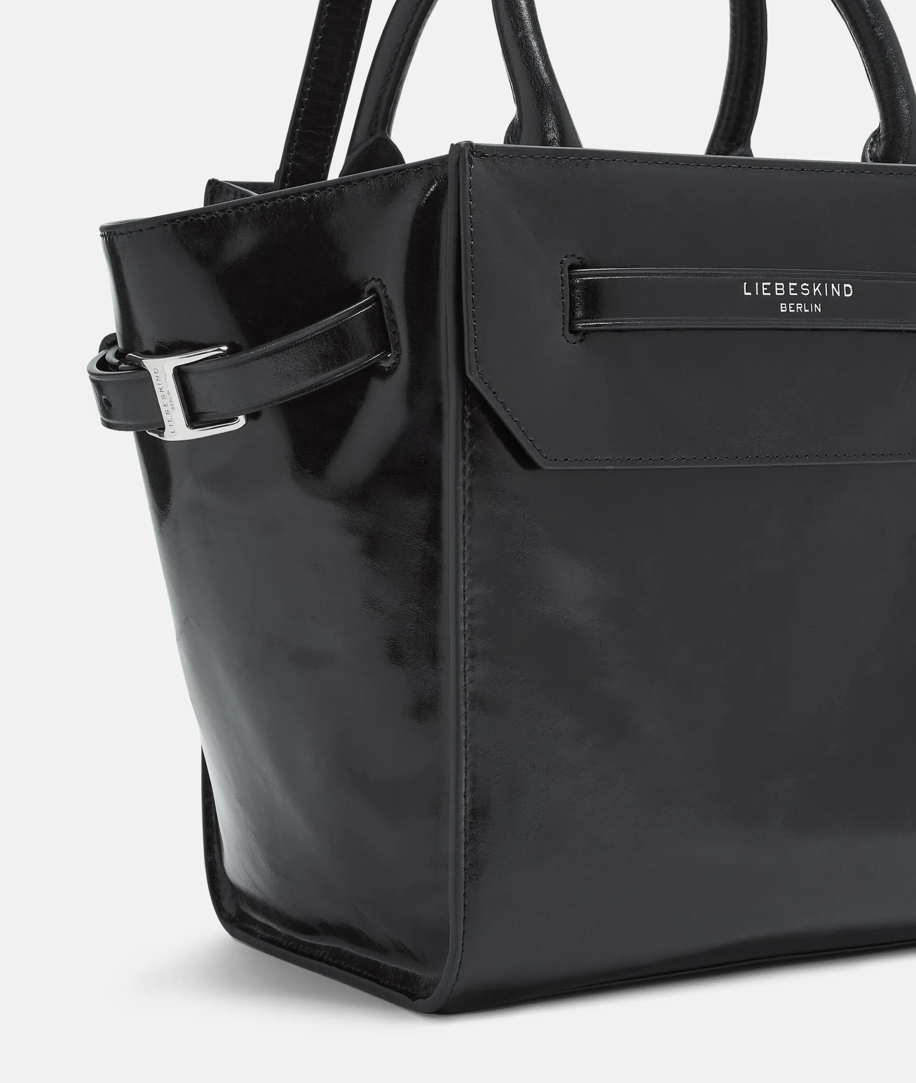 LIEBESKIND BERLIN Lora Satchel M