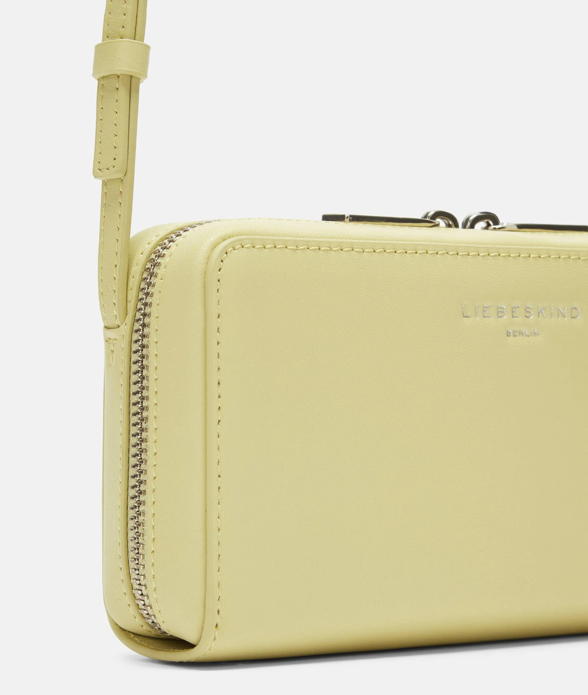 LIEBESKIND BERLIN Lou Crossbody XS