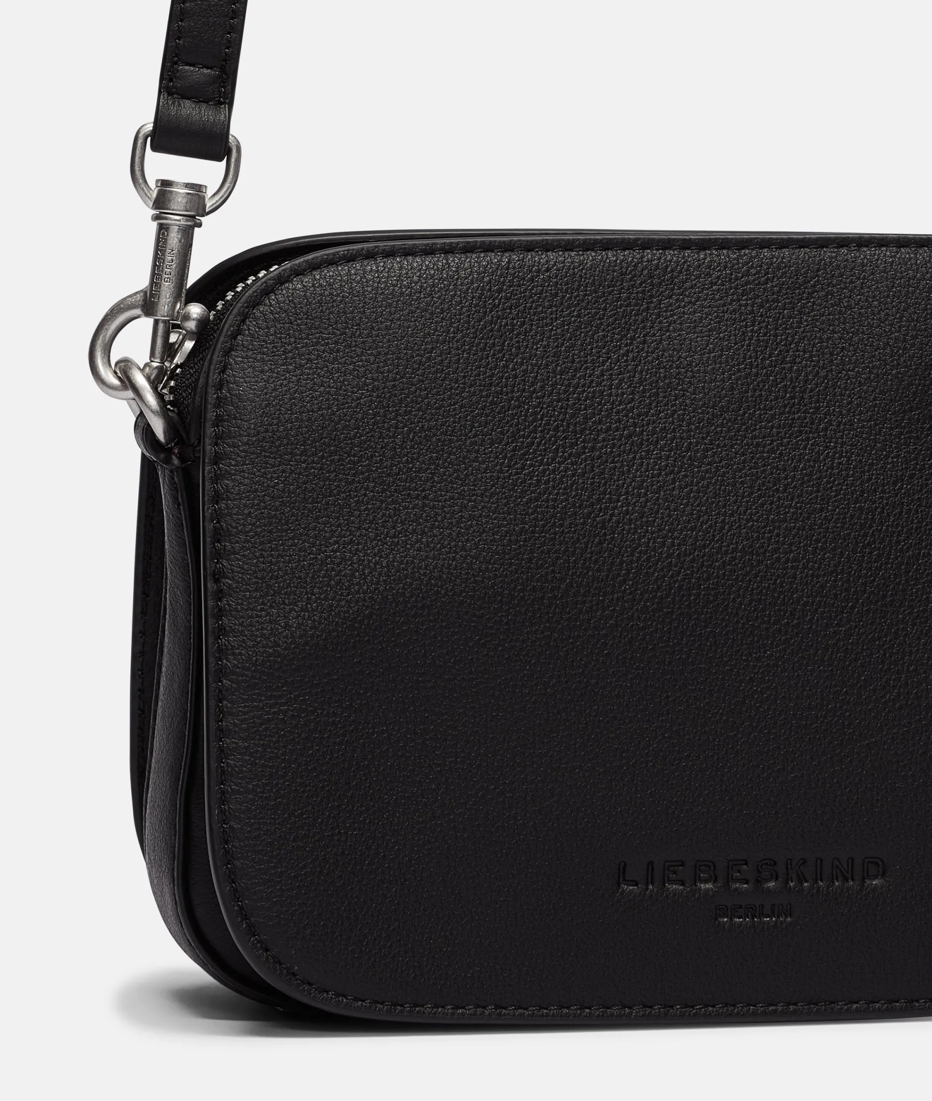 LIEBESKIND BERLIN Luka Crossbody