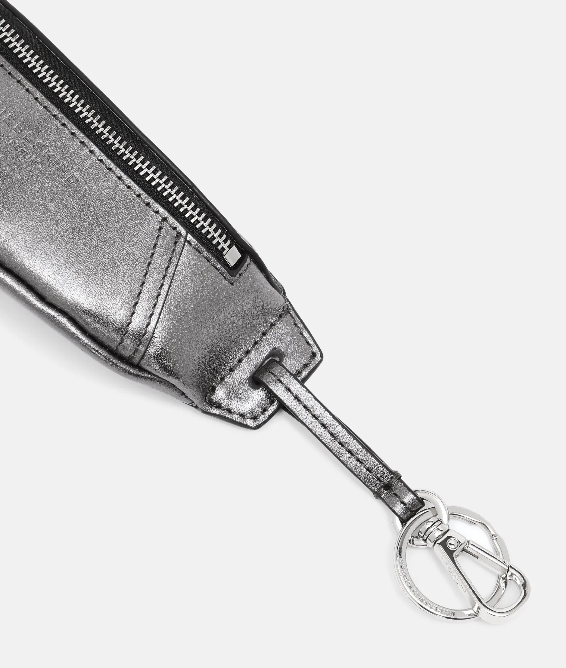 LIEBESKIND BERLIN Metallic Chudy Pendant