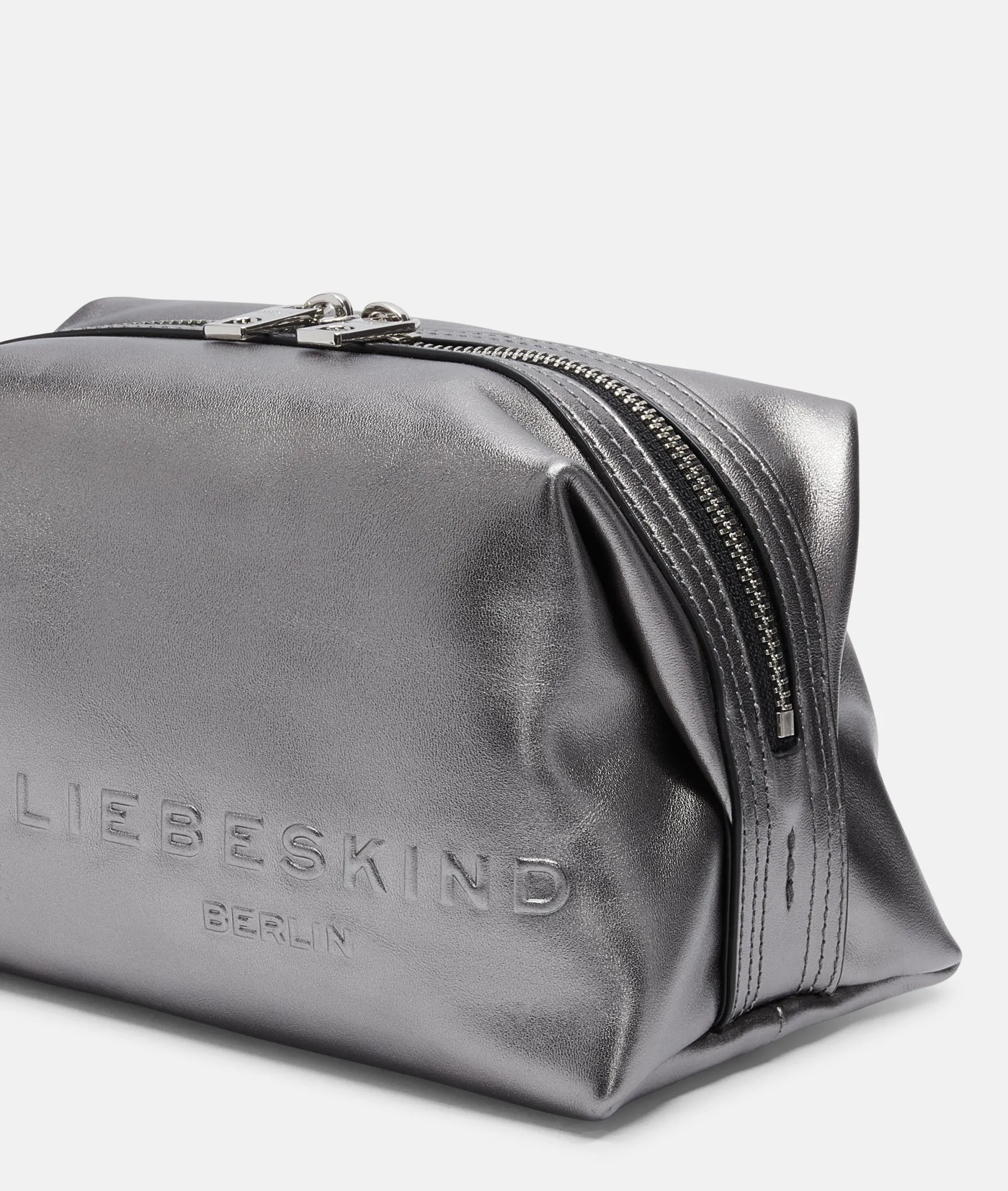 LIEBESKIND BERLIN Metallic Elvira Pouchette