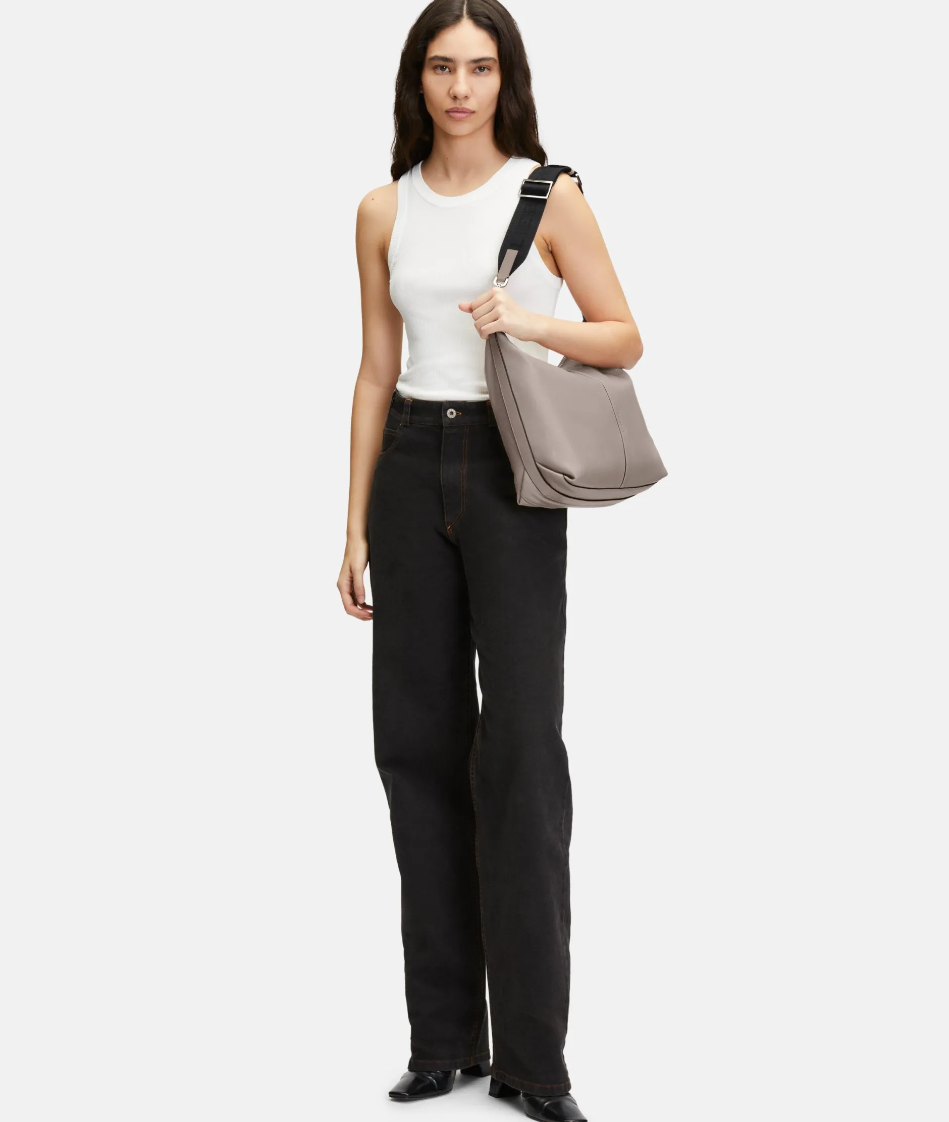 LIEBESKIND BERLIN Paris Hobo M