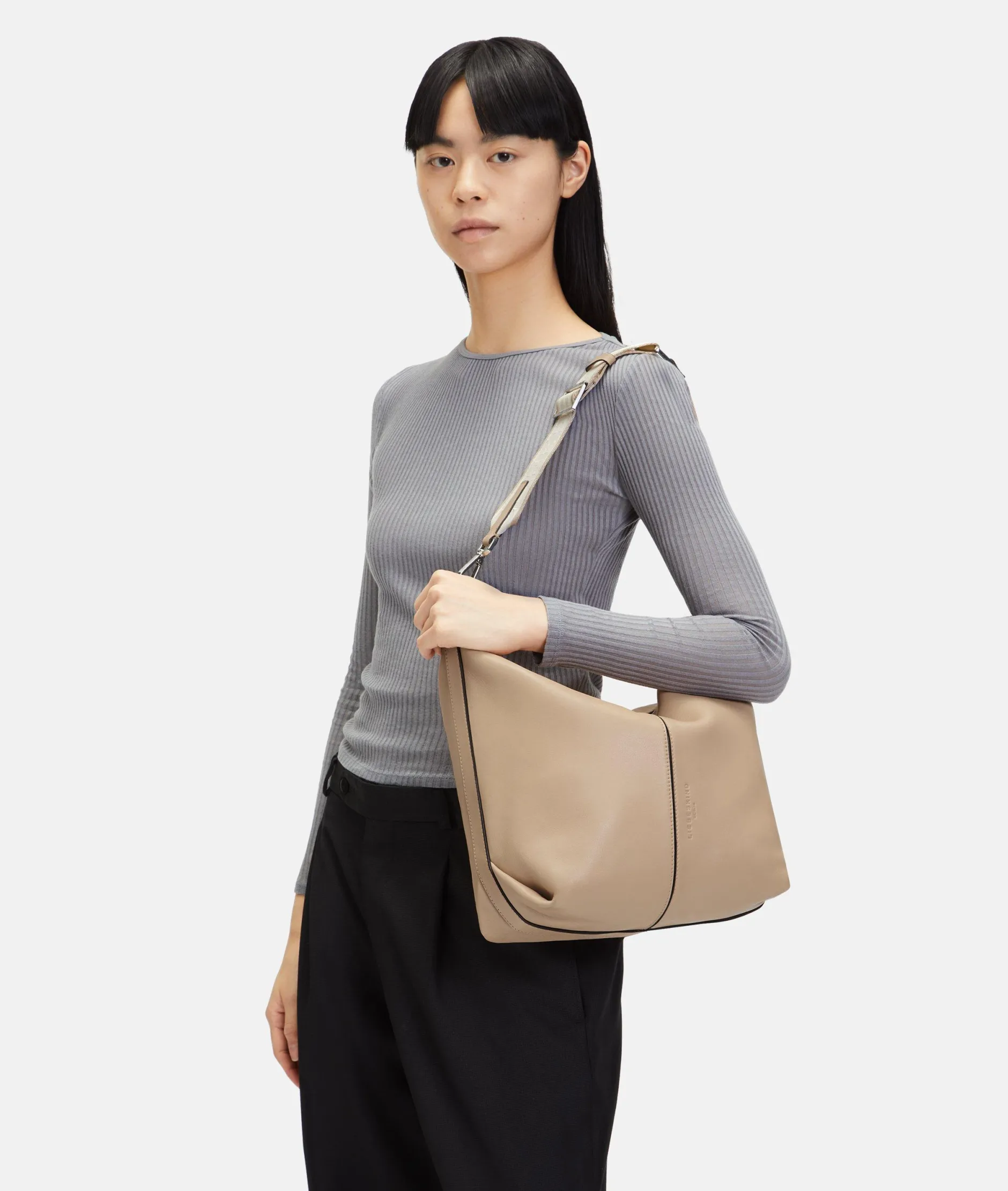 LIEBESKIND BERLIN Paris Hobo M