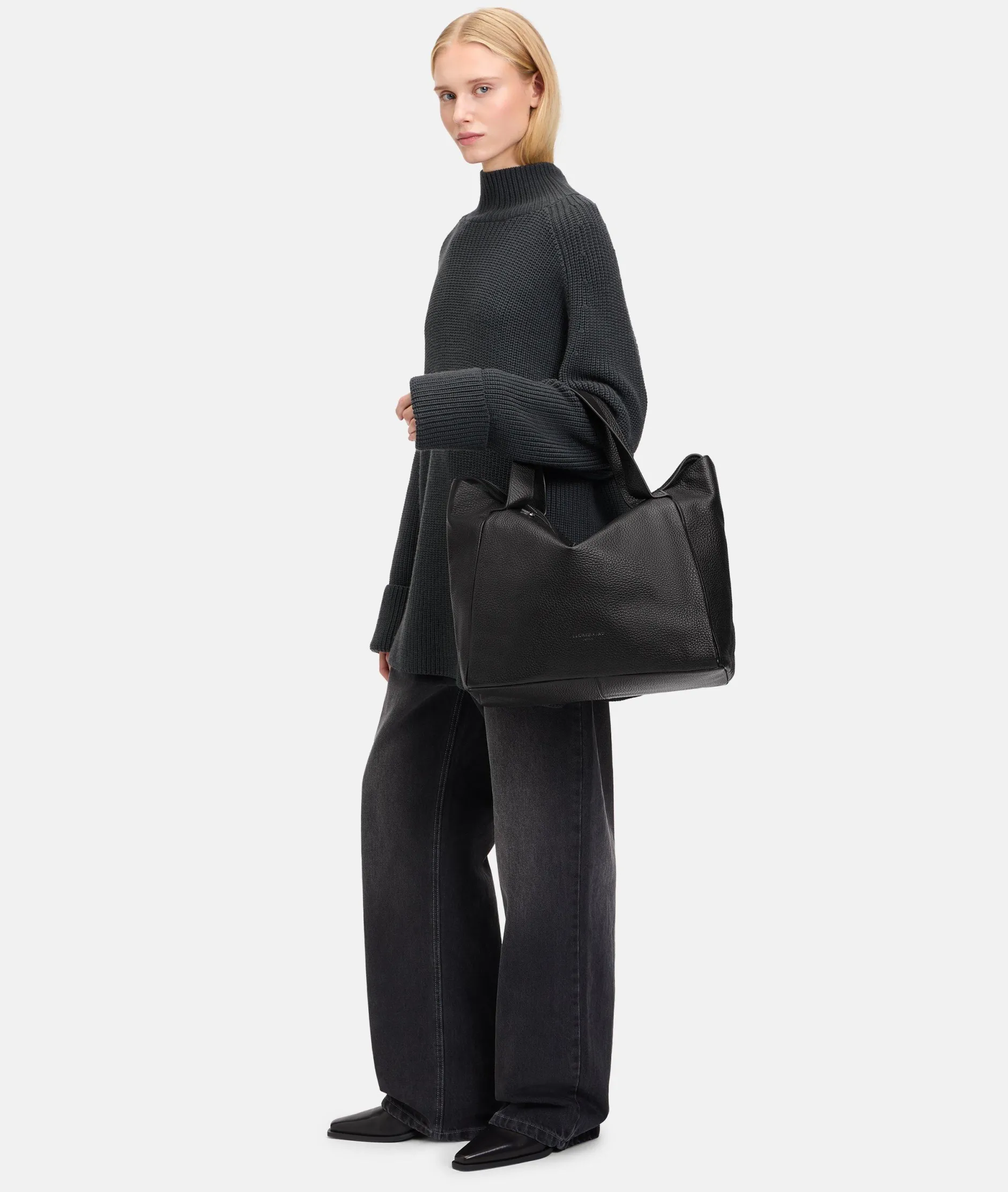 LIEBESKIND BERLIN Satchel L