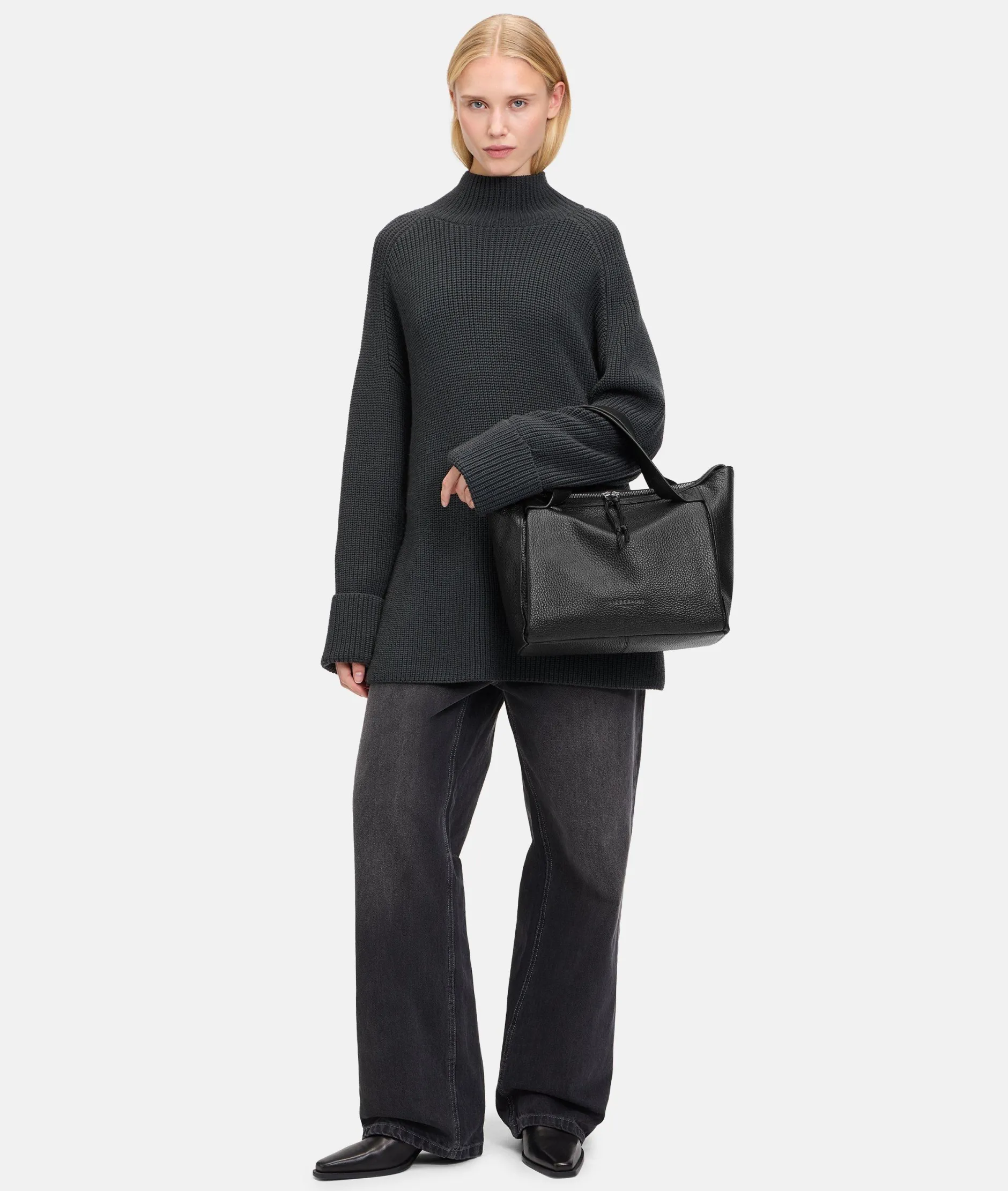 LIEBESKIND BERLIN Satchel M