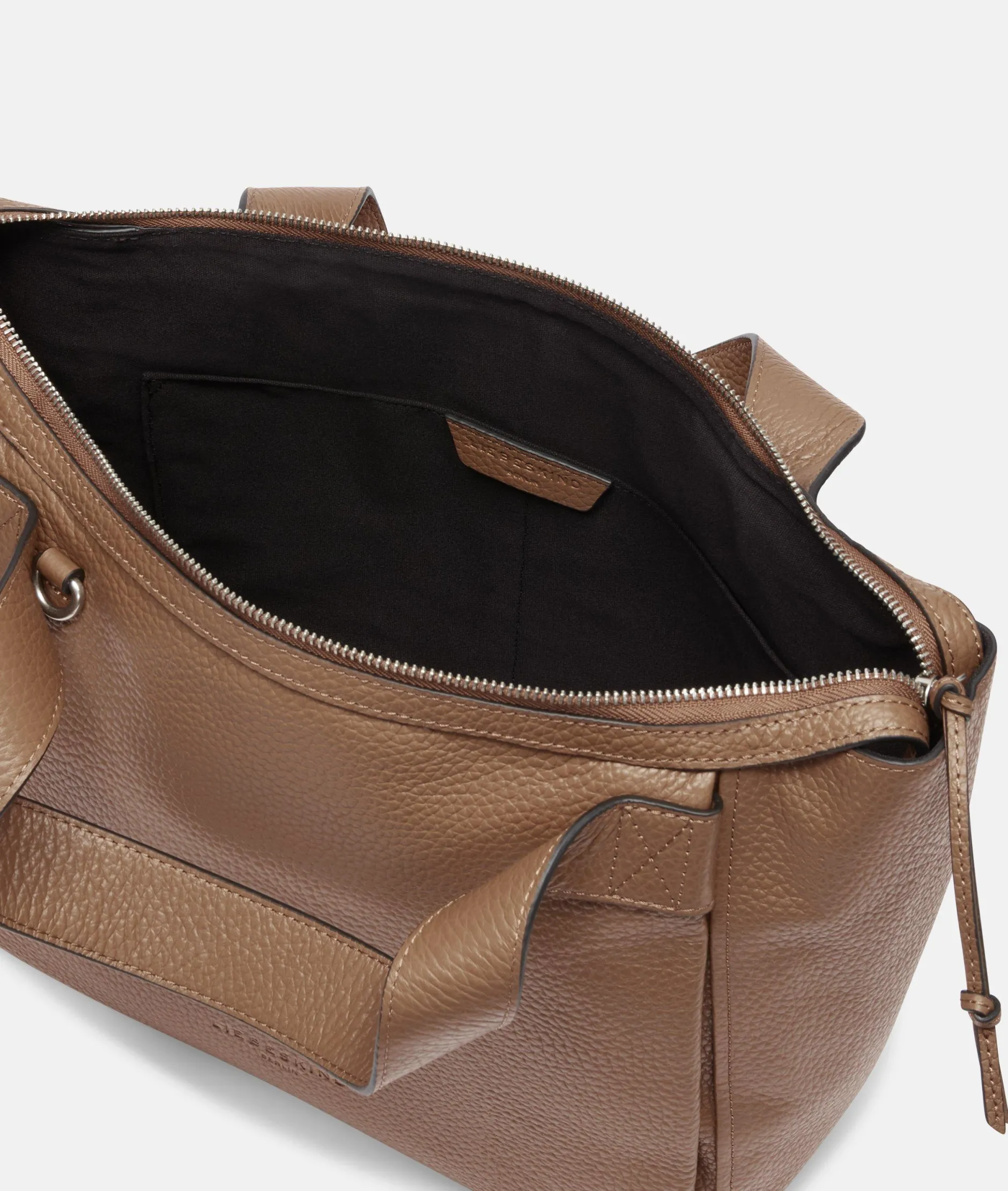 LIEBESKIND BERLIN Satchel M