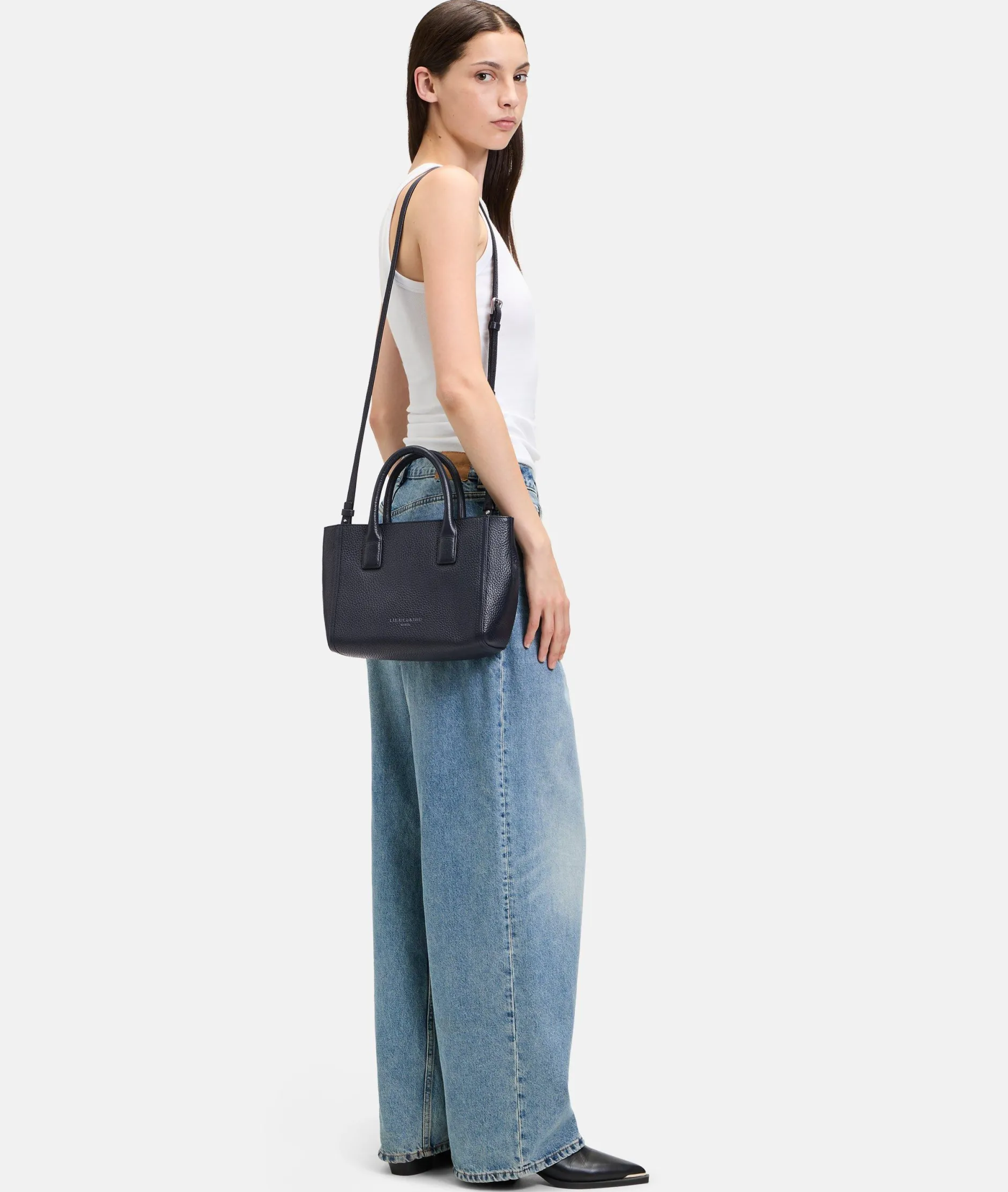 LIEBESKIND BERLIN Shopper Crossbody S